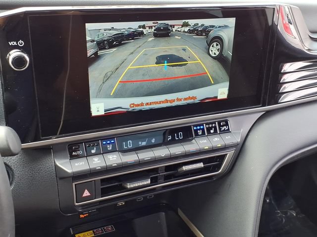 Used 2026 Toyota Camry XSE w/ Premium Package FWD image 26