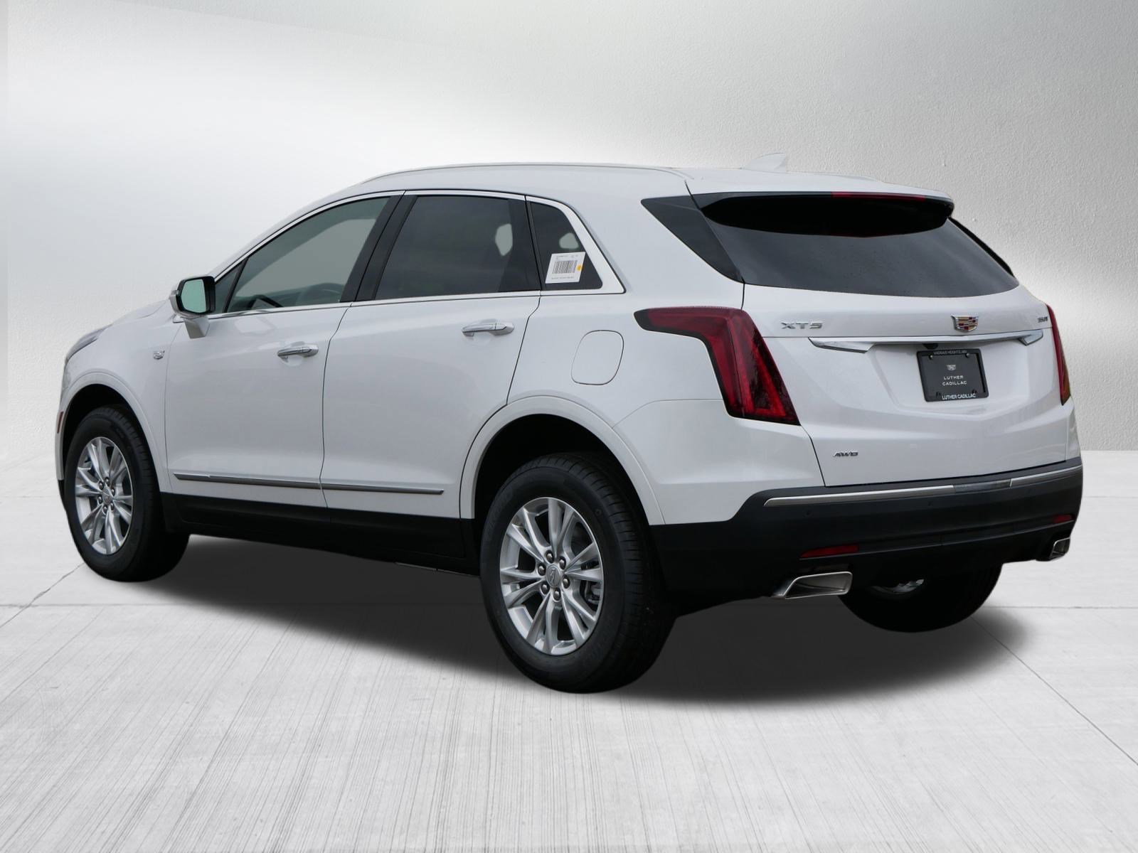New 2026 Cadillac XT5 Luxury image 4