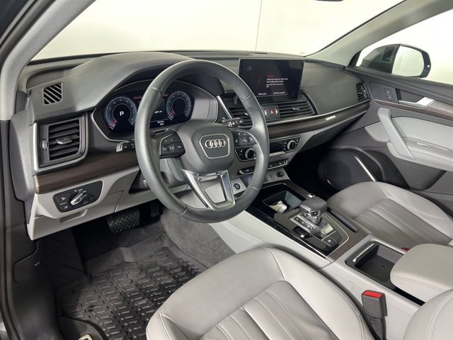 Certified 2022 Audi Q5 2.0T Premium Plus w/ Premium Plus Package image 20
