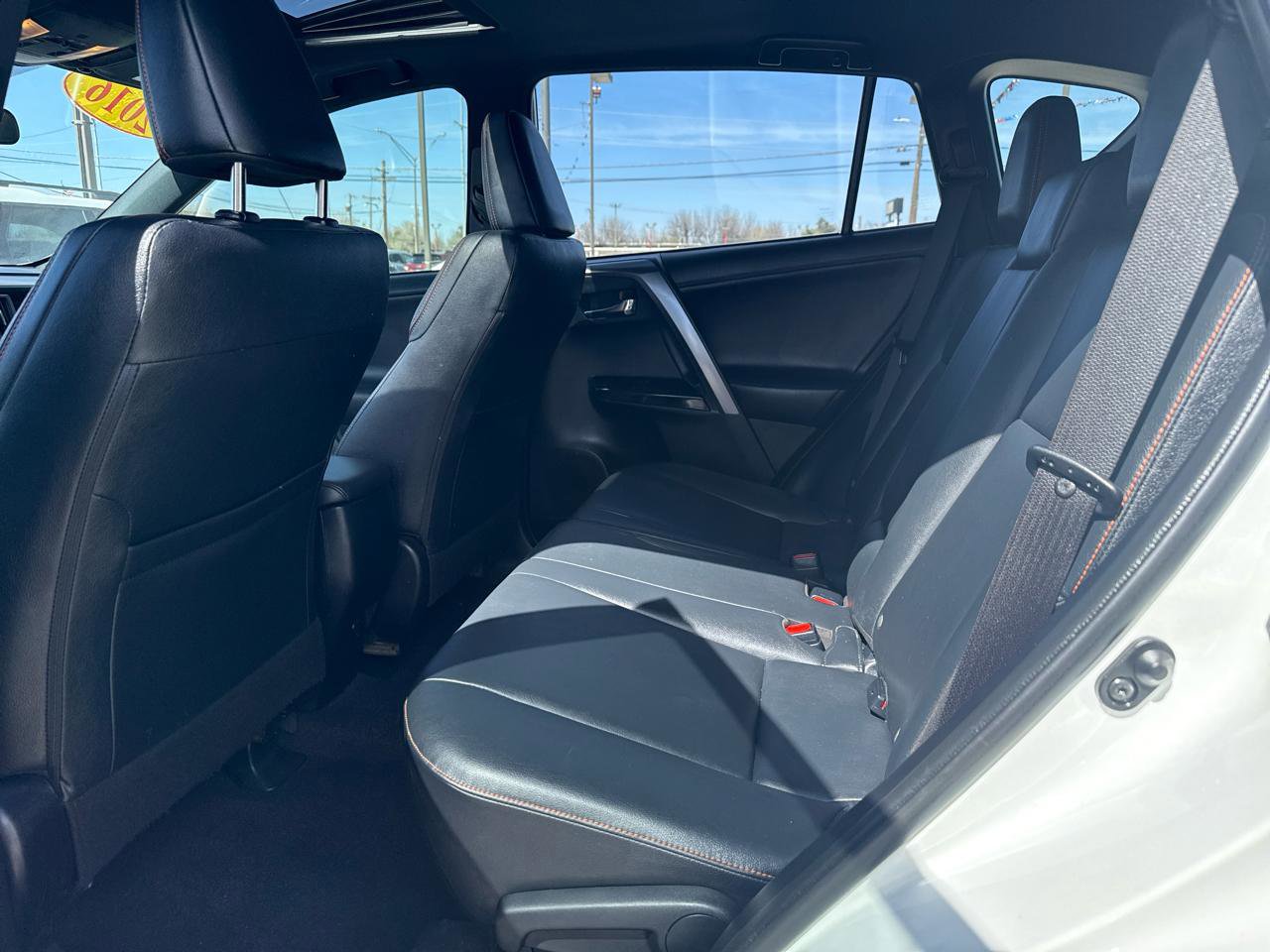 Used 2016 Toyota RAV4 SE FWD image 13