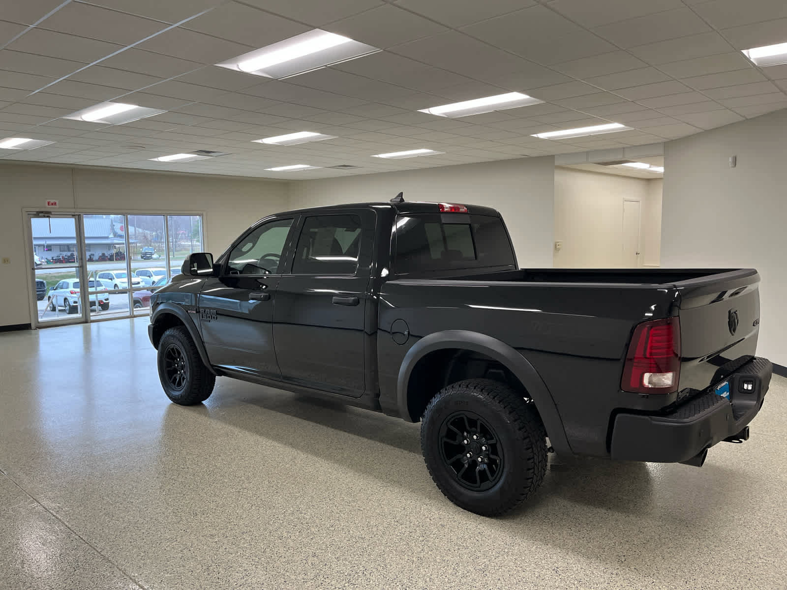 Used 2024 RAM 1500 Classic Warlock w/ Electronics Group image 9