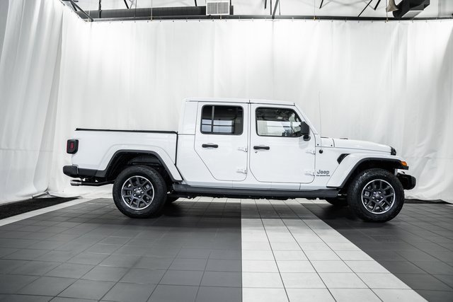 Used 2021 Jeep Gladiator Overland w/ Popular Equipment Package image 3