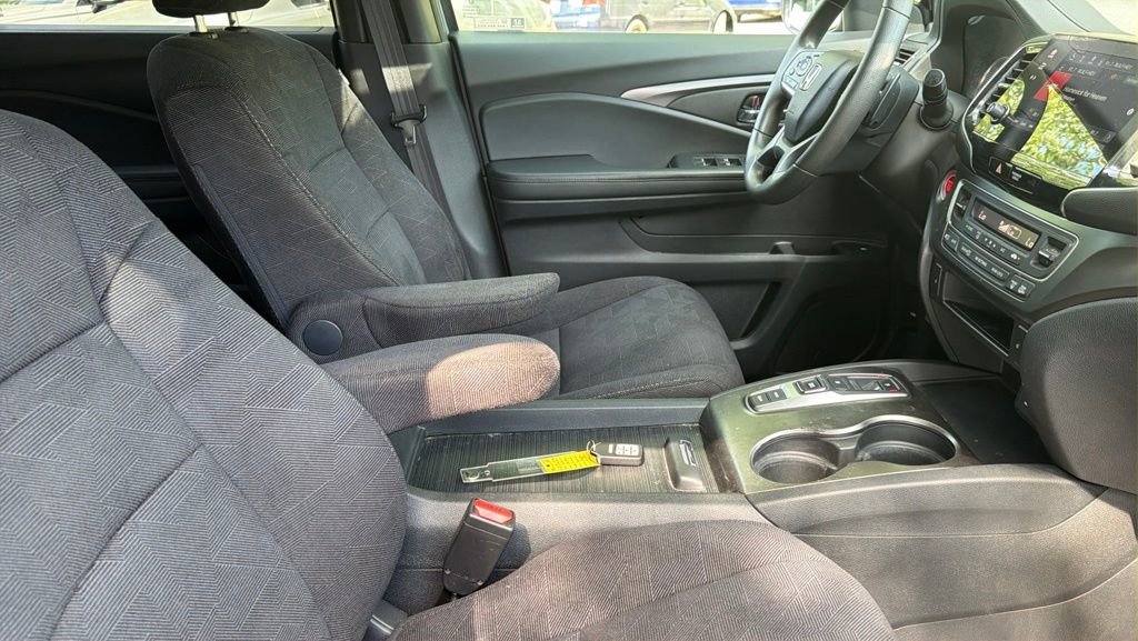 Used 2022 Honda Pilot Sport image 10