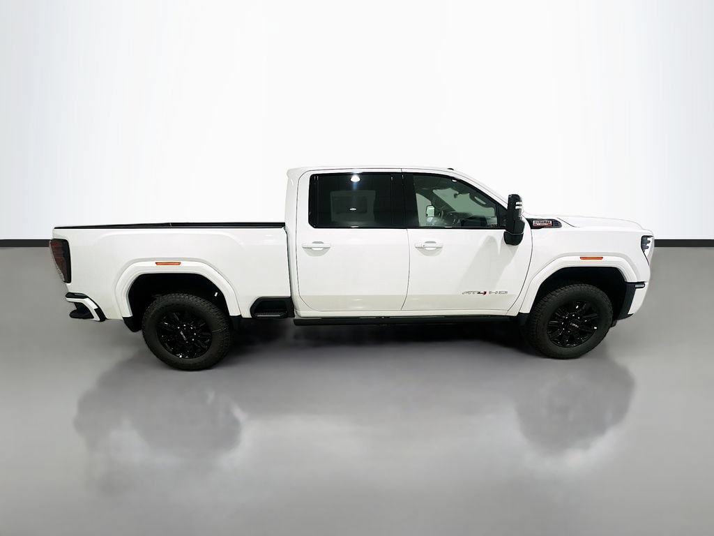 New 2026 GMC Sierra 2500 AT4 w/ AT4 Premium Plus Package AWD/4WD image 8
