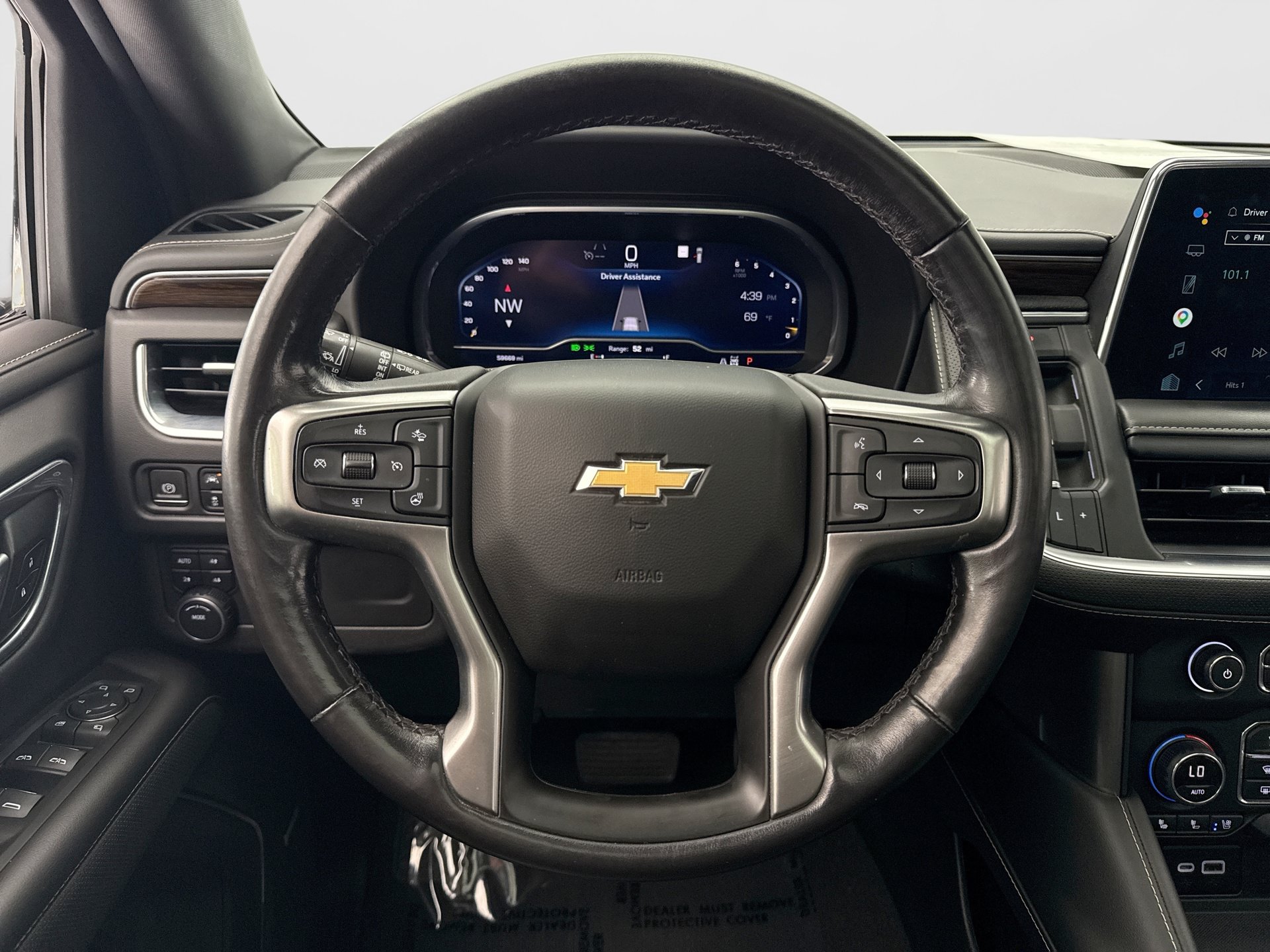 Used 2022 Chevrolet Tahoe Premier AWD/4WD image 12