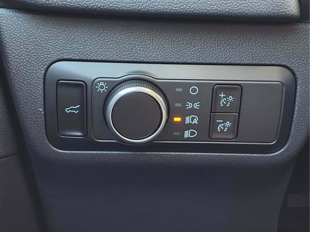 New 2026 Ford Escape Active w/ Active Premium Tech Pack FWD image 11