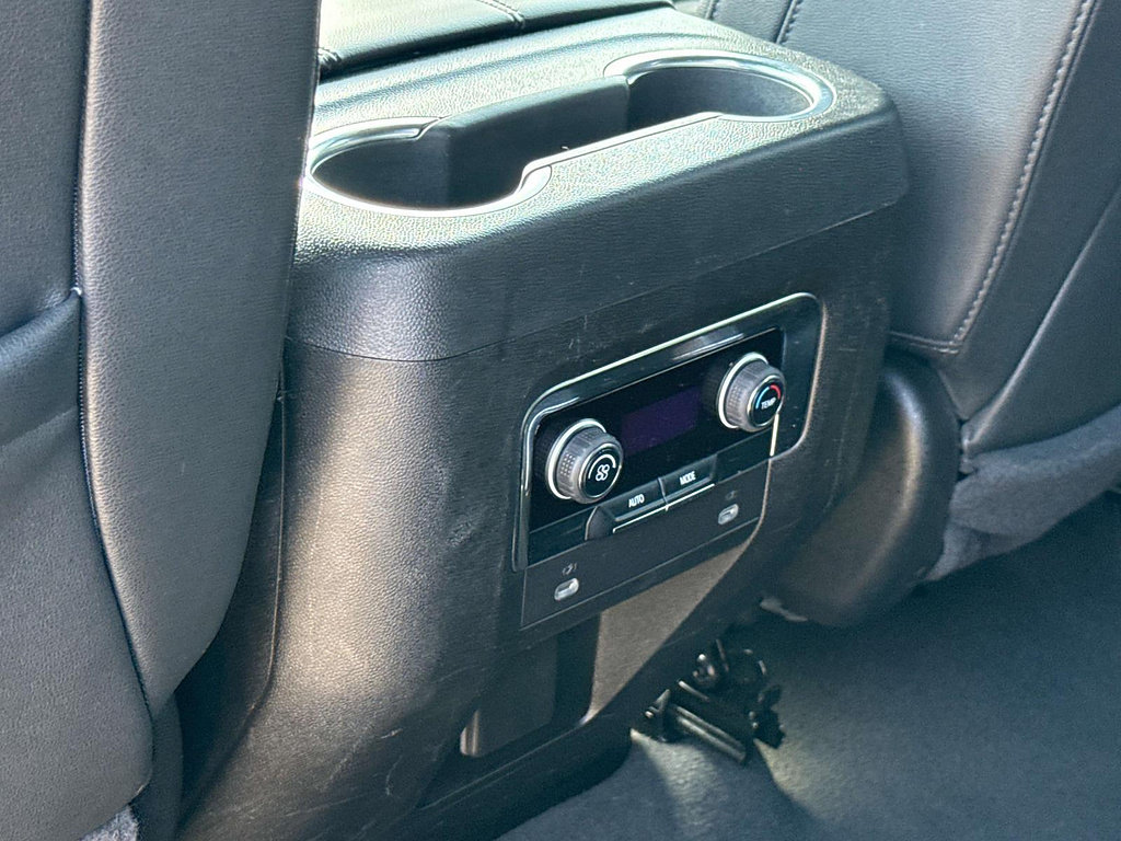 Used 2024 Chevrolet Tahoe LT RWD image 14