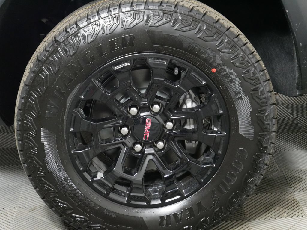 New 2026 GMC Canyon Elevation w/ Convenience Package AWD/4WD image 10