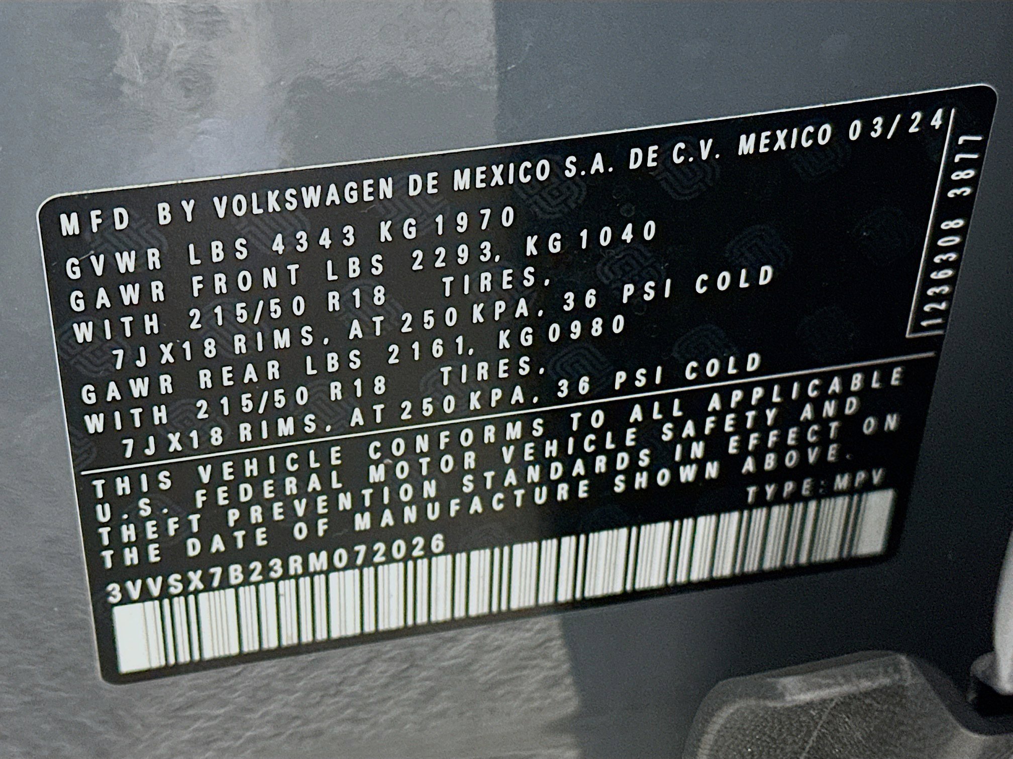 Used 2024 Volkswagen Taos SE FWD image 12