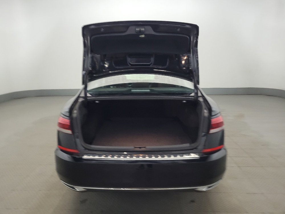 Used 2022 Volkswagen Passat 2.0T SE image 29