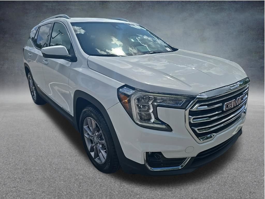Used 2023 GMC Terrain SLT image 3