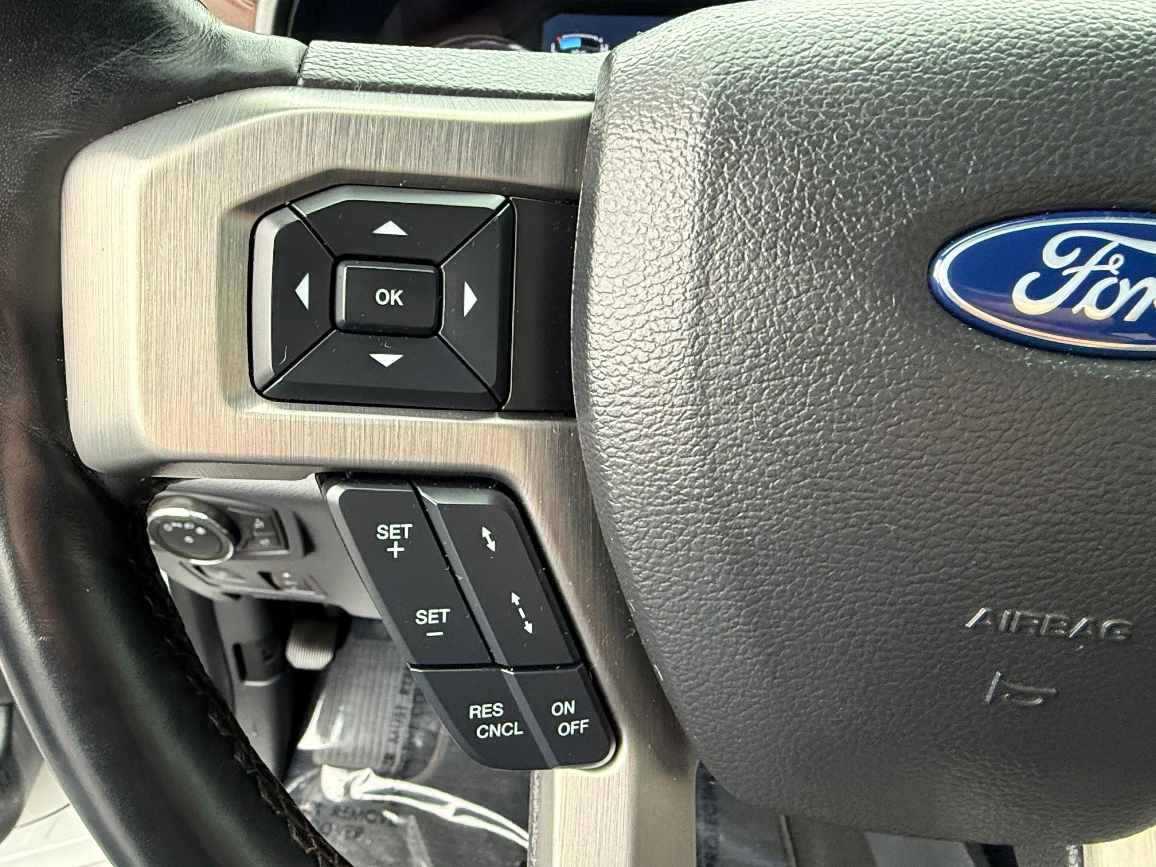 Used 2022 Ford F450 Platinum image 16