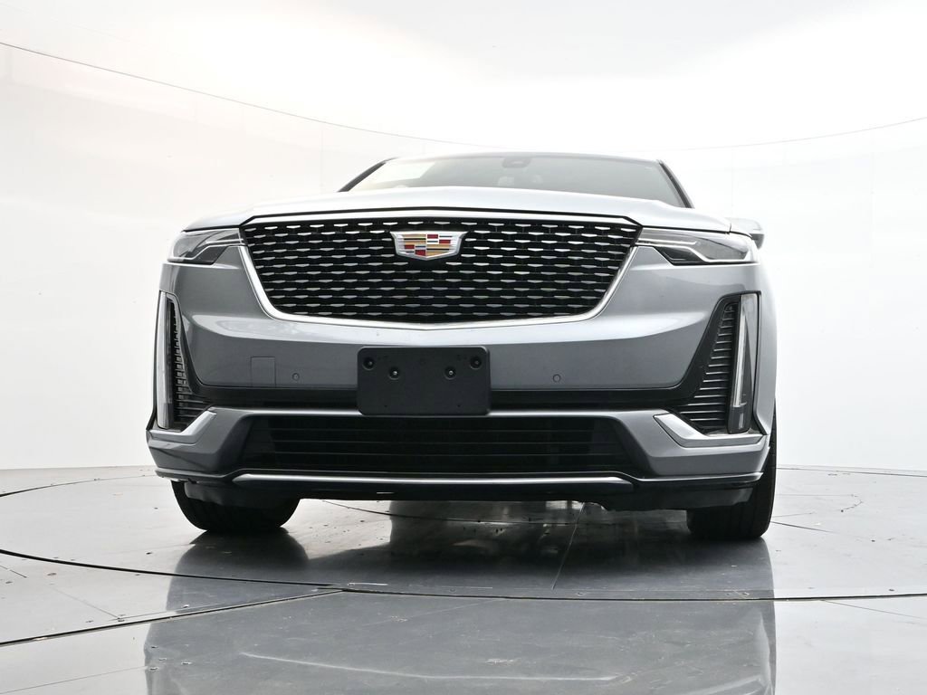 Used 2023 Cadillac XT6 Premium Luxury image 39