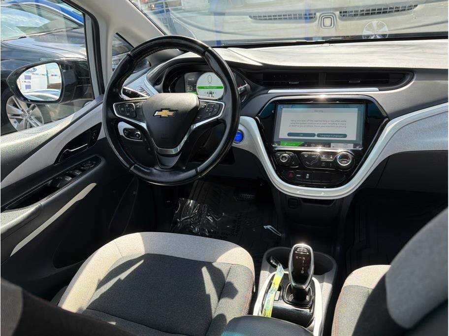 Used 2020 Chevrolet Bolt LT FWD image 6