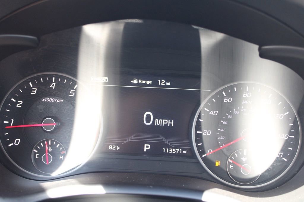 Used 2018 Kia Stinger Premium AWD/4WD image 32