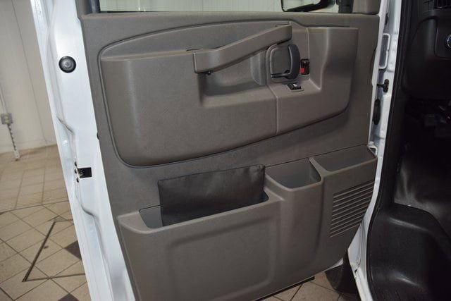 New 2025 Chevrolet Express 3500 w/ Power Convenience Package RWD image 28