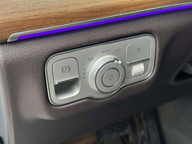 Used 2020 Mercedes-Benz GLS 450 4MATIC image 23