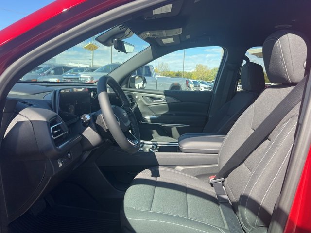 New 2026 Chevrolet Traverse LT w/ Driver Confidence Package image 11