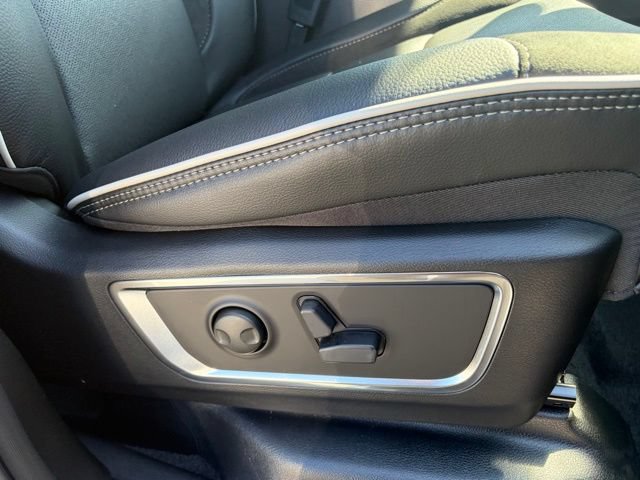 New 2026 RAM 1500 Laramie AWD/4WD image 29