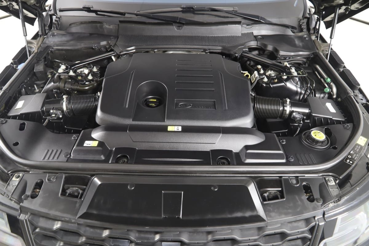 Used 2021 Land Rover Range Rover Sport HSE Silver Edition image 55