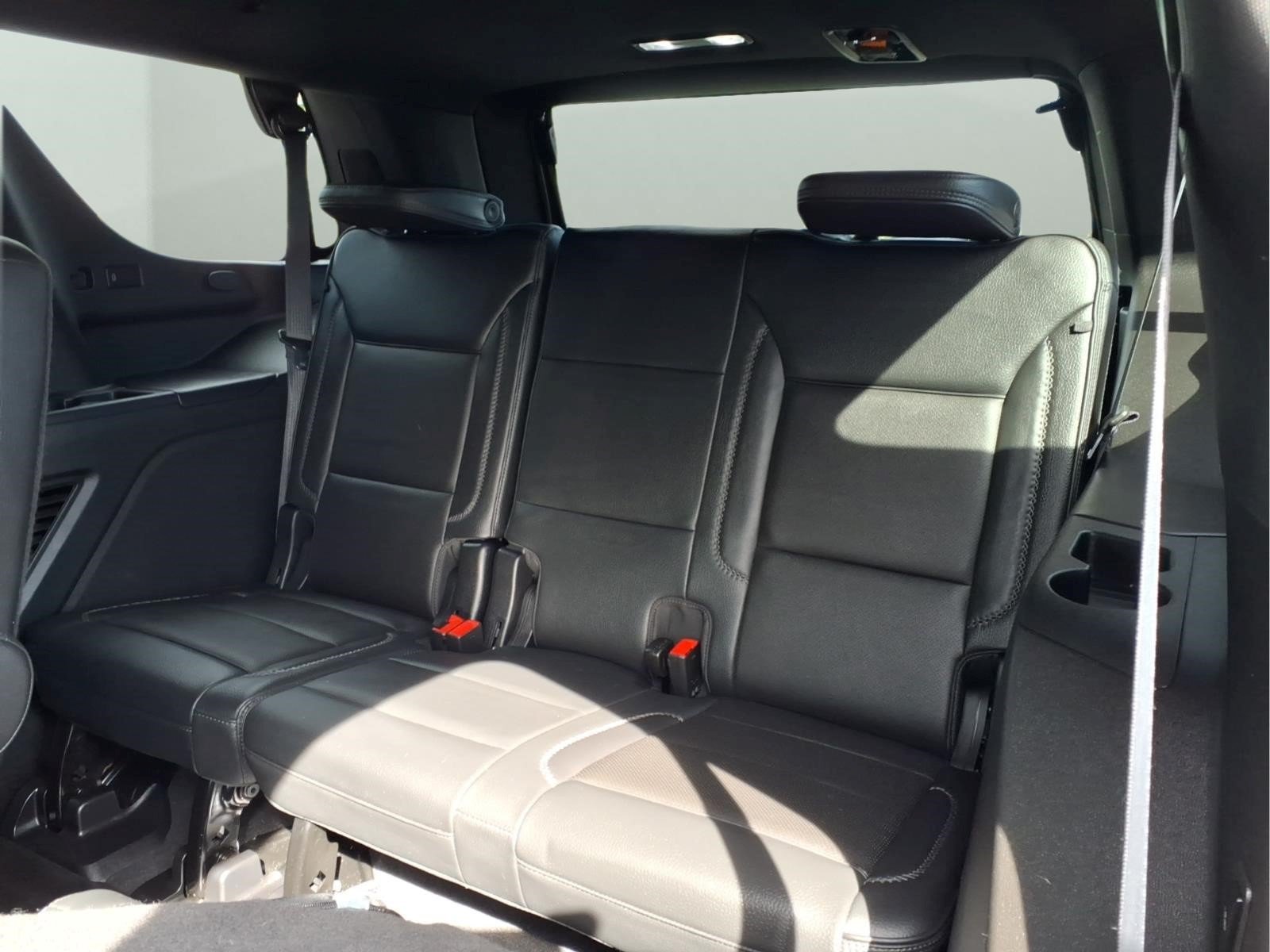 Used 2023 GMC Yukon Denali AWD/4WD image 26
