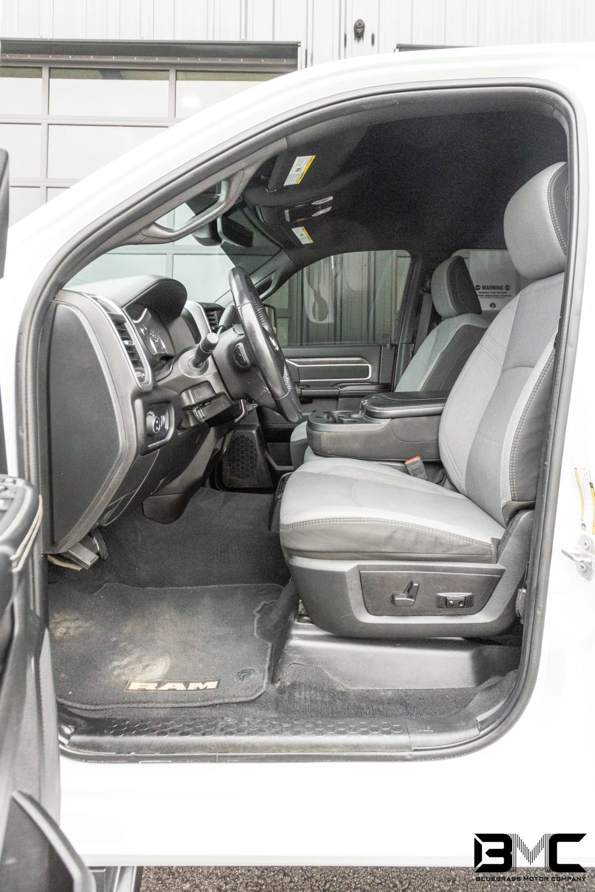 Used 2024 RAM 2500 Big Horn AWD/4WD image 16