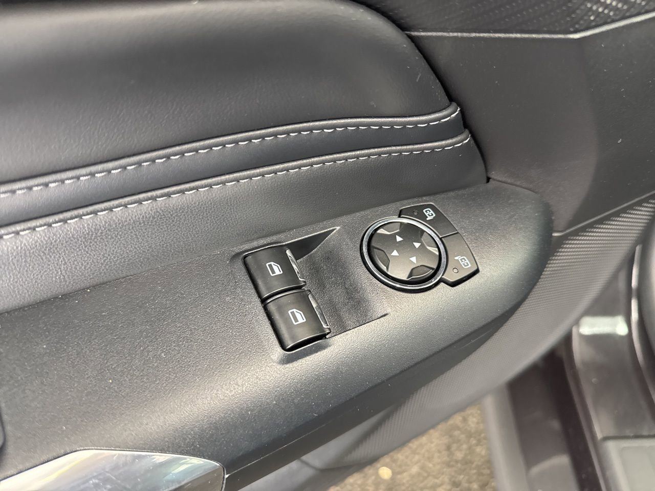 Used 2024 Ford Mustang GT Premium RWD image 36