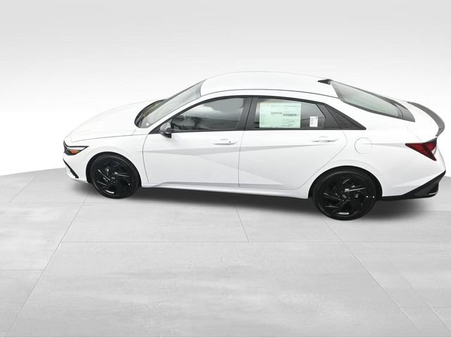 Certified 2026 Hyundai Elantra Sport FWD image 25