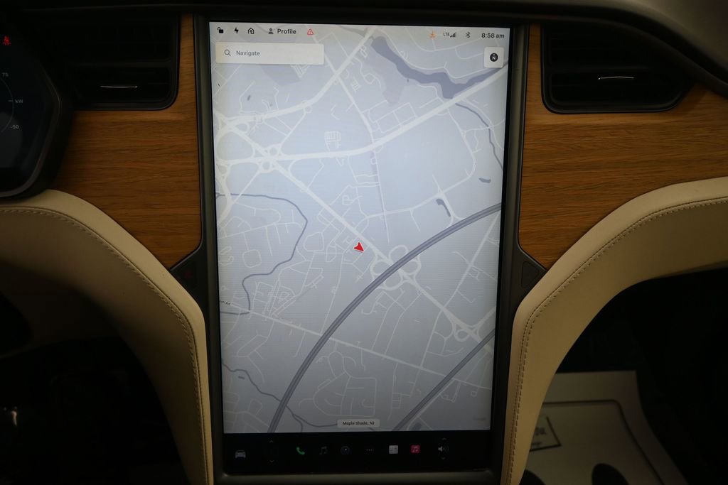 Used 2018 Tesla Model X 100D image 13