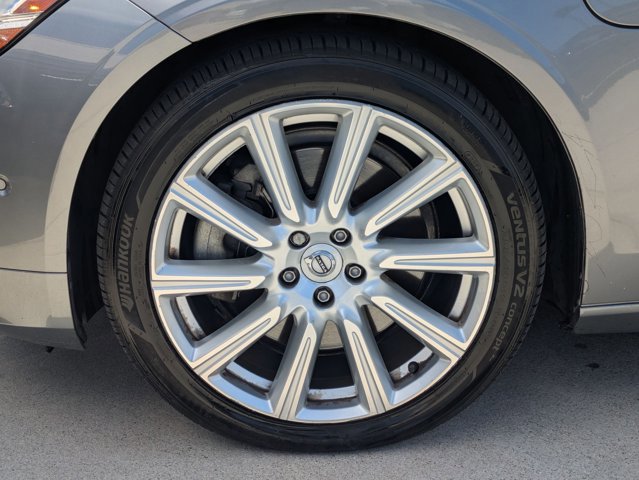 Used 2018 Volvo S90 T8 Inscription w/ Convenience Package AWD/4WD image 26