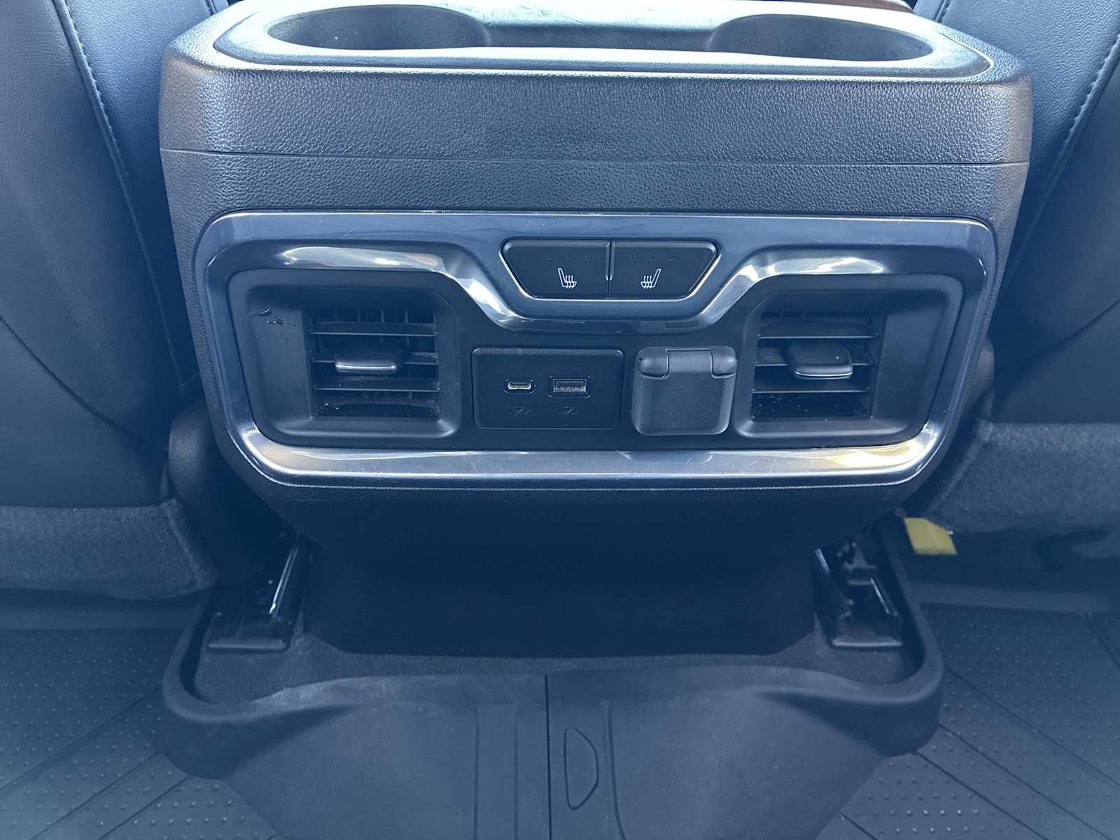 Used 2022 Chevrolet Silverado 2500 High Country image 20