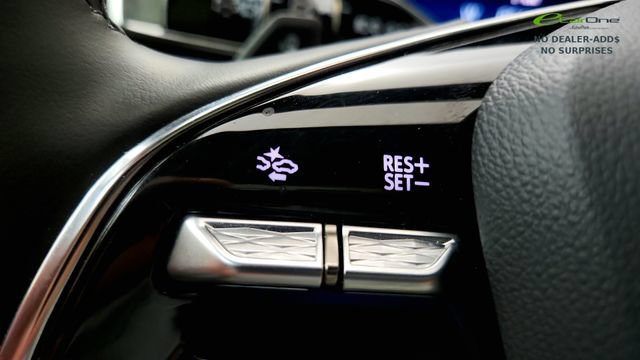 Used 2025 Cadillac Optiq Sport 2 AWD/4WD image 63