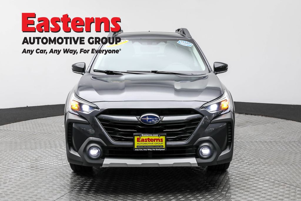 Used 2023 Subaru Outback Limited XT image 2