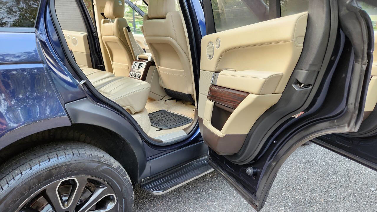 Used 2017 Land Rover Range Rover HSE AWD/4WD image 39