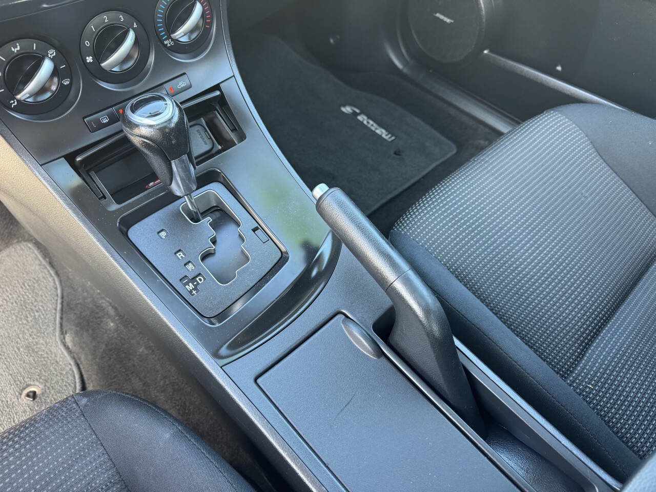 Used 2012 MAZDA MAZDA3 i Touring FWD image 22