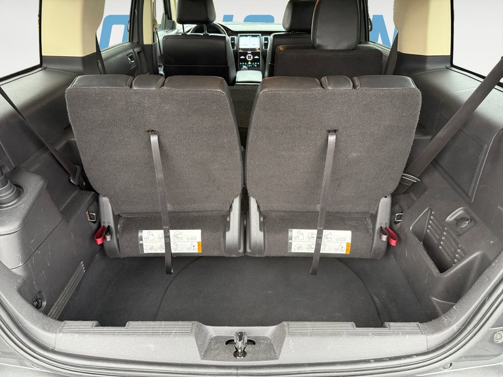 Used 2018 Ford Flex Limited image 16