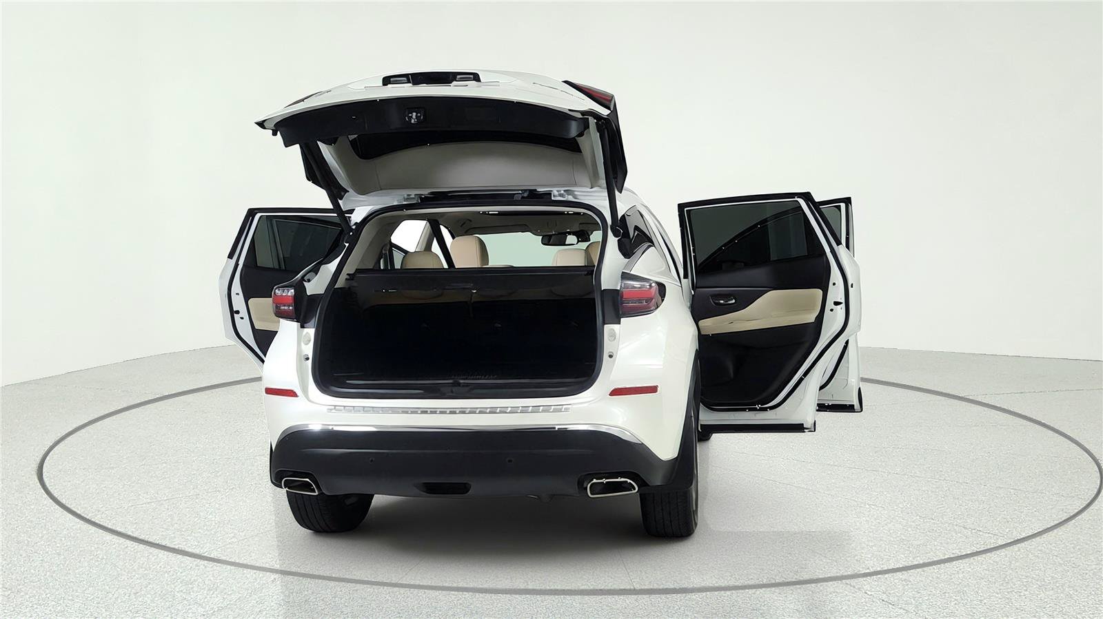 Used 2023 Nissan Murano Platinum w/ Cargo Package FWD image 13