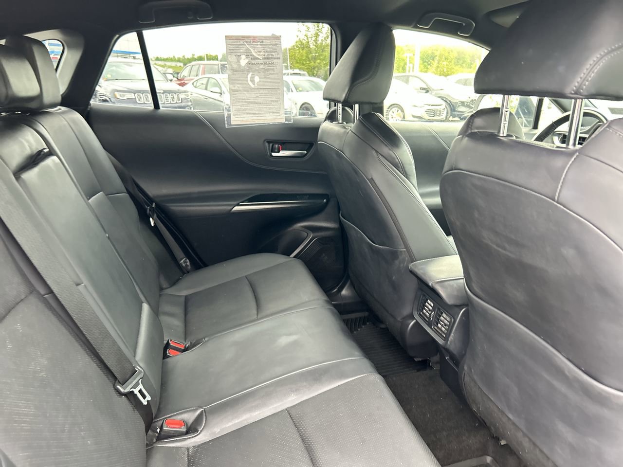 Used 2021 Toyota Venza XLE w/ Softex Package AWD/4WD image 18