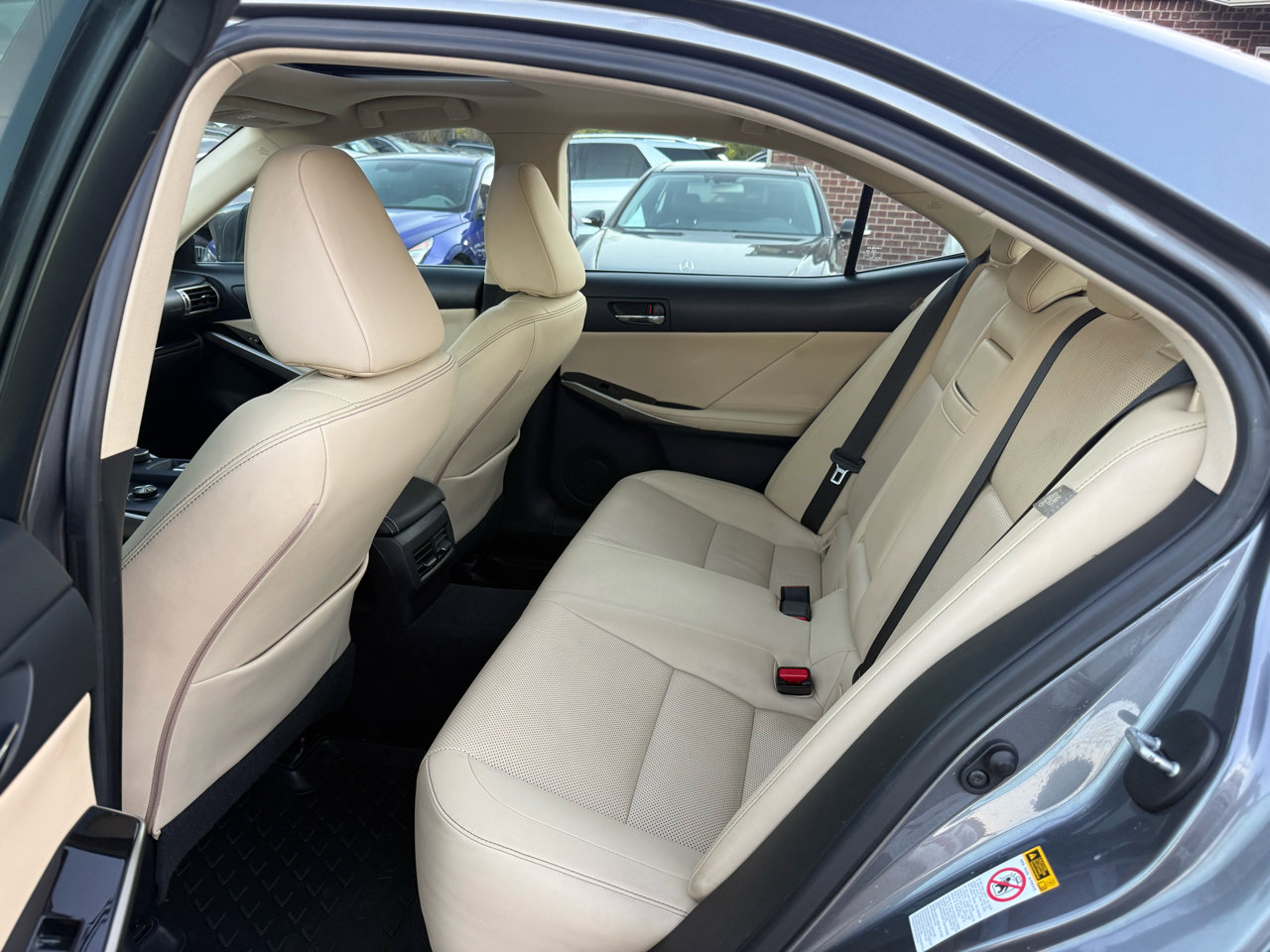 Used 2016 Lexus IS 200t image 23