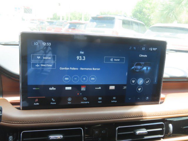 Used 2022 Lincoln Nautilus Reserve FWD image 29