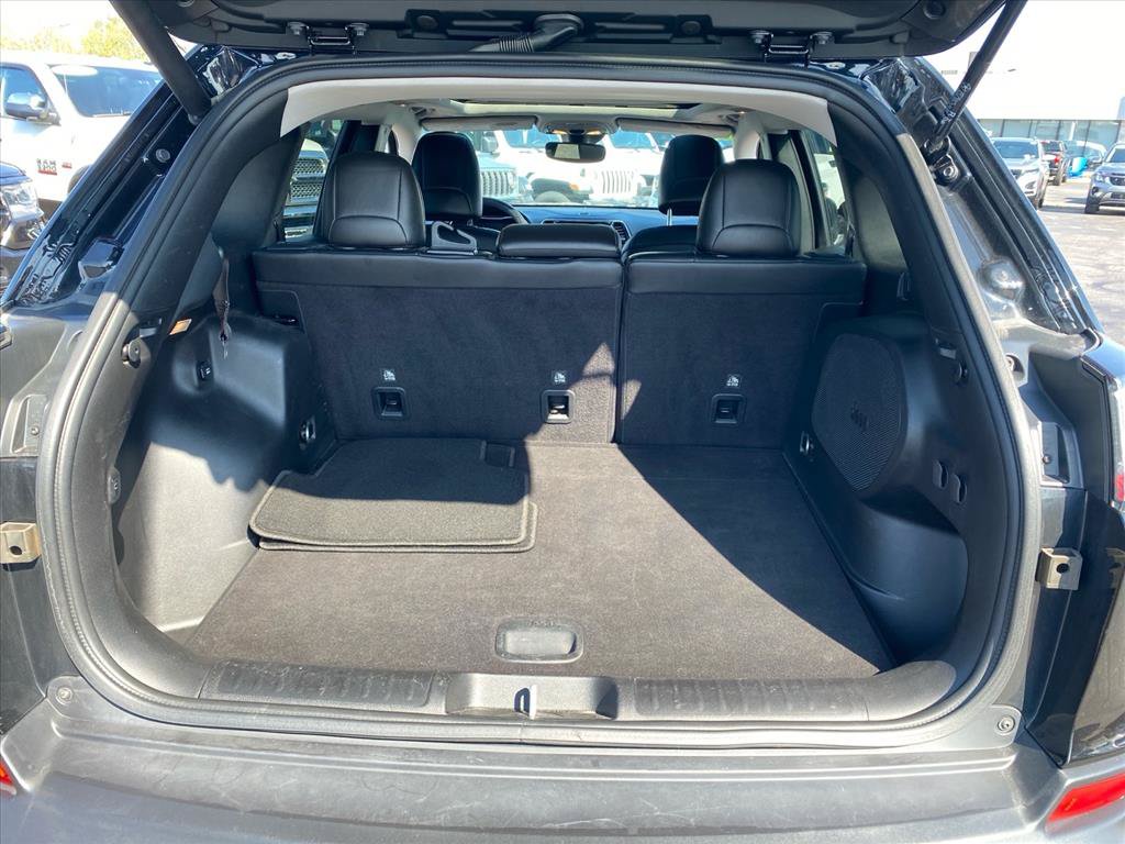 Used 2022 Jeep Cherokee Limited AWD/4WD image 24
