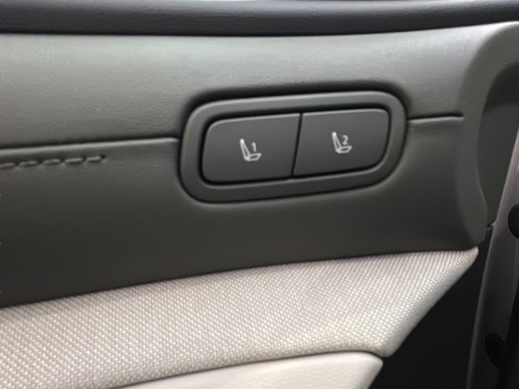 New 2026 Hyundai Tucson Limited AWD/4WD image 12