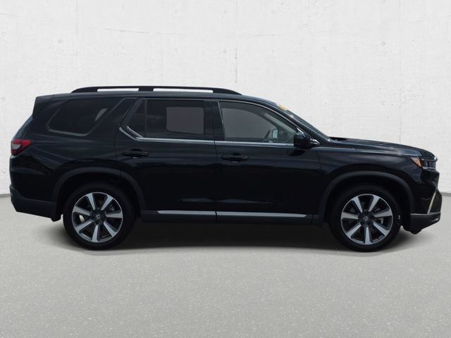 Used 2025 Honda Pilot Elite image 4
