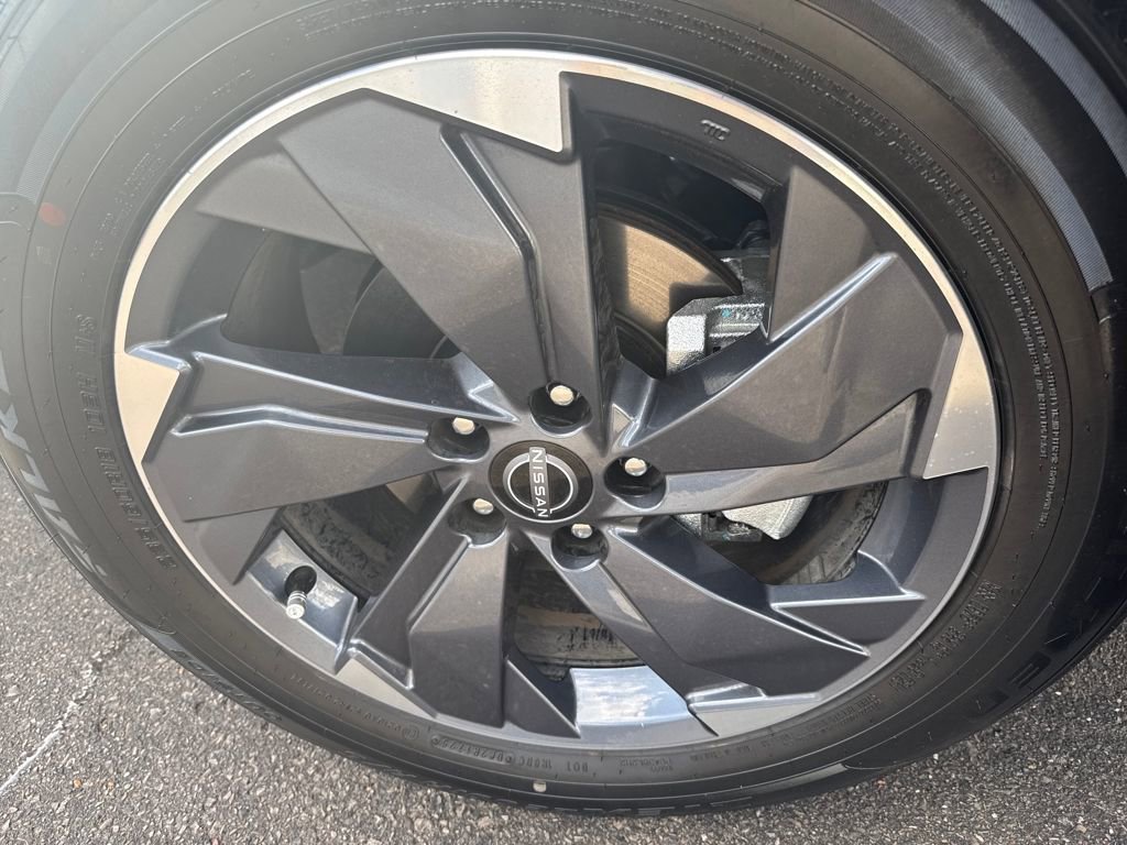 Certified 2026 Nissan Rogue SV w/ SV Premium Package image 39