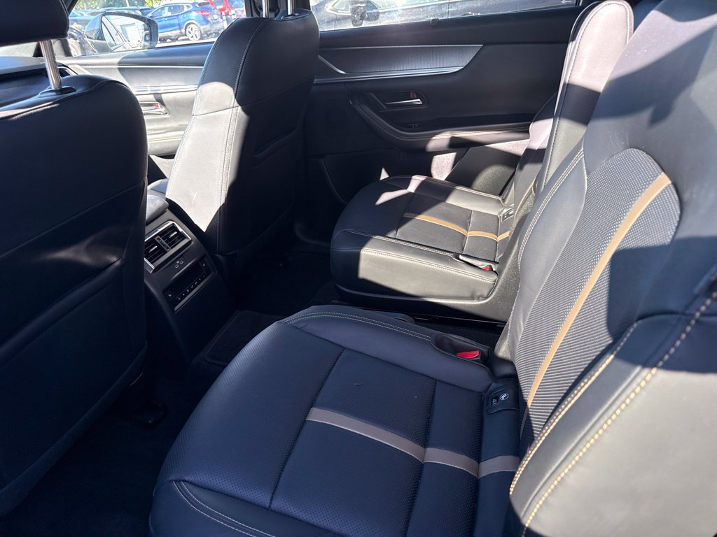Used 2024 MAZDA CX-90 Plug-In Hybrid w/ Premium Plus AWD/4WD image 9