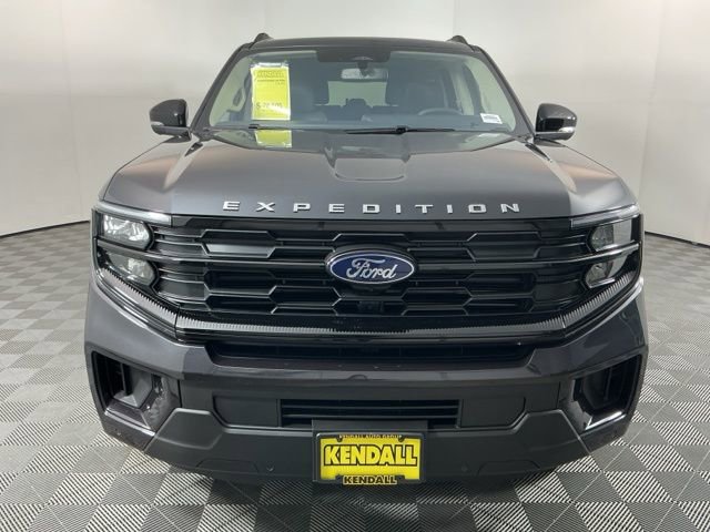 New 2025 Ford Expedition Max Active image 2