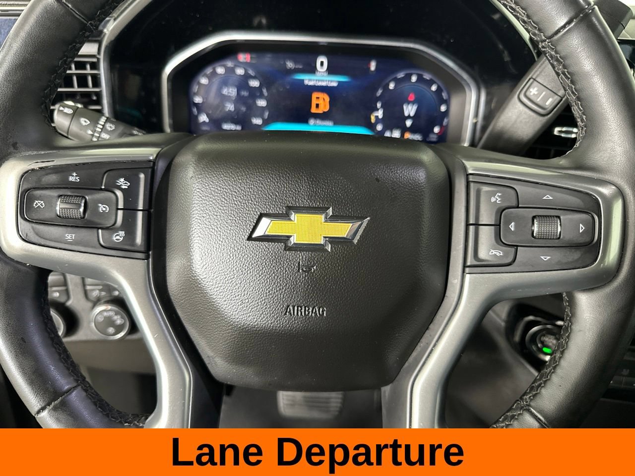 Used 2026 Chevrolet Silverado 1500 LT AWD/4WD image 16