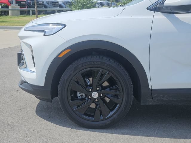 Used 2025 Buick Encore GX Preferred FWD image 10