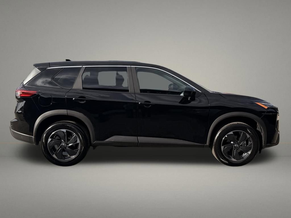 Used 2026 Nissan Rogue SV image 6