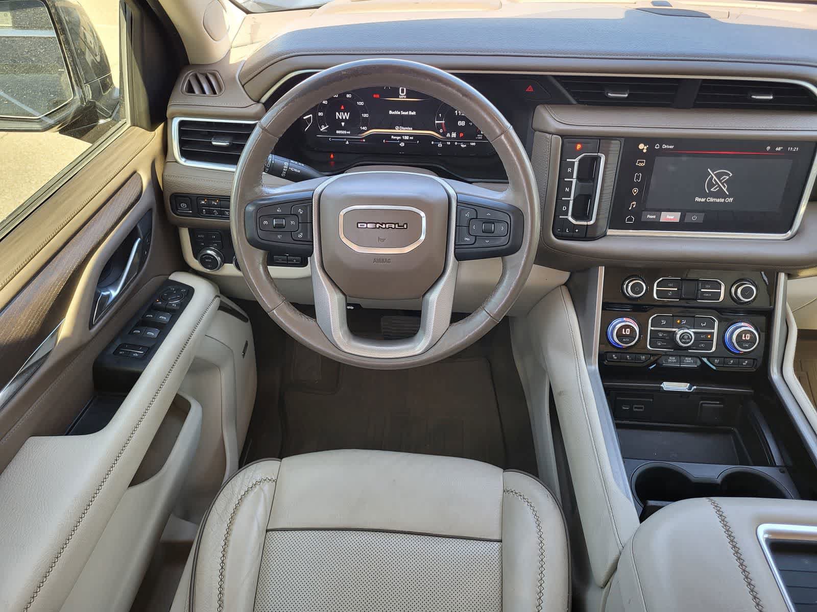 Used 2022 GMC Yukon Denali w/ Denali Premium Package AWD/4WD image 26